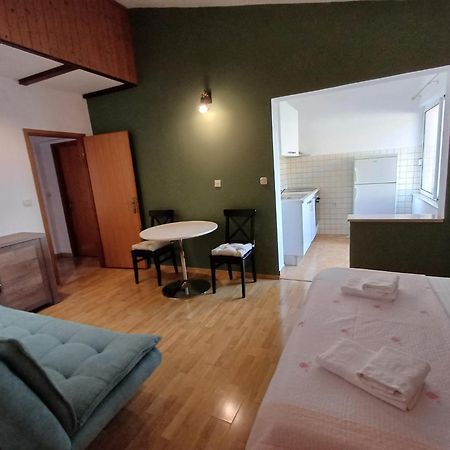 Apartmani Miki Podgora Exterior foto