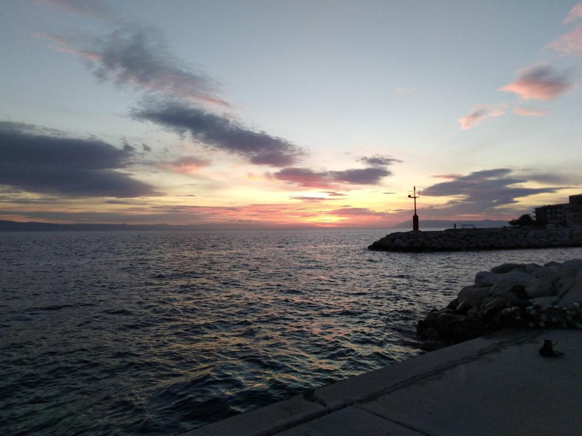 Apartmani Miki Podgora Exterior foto