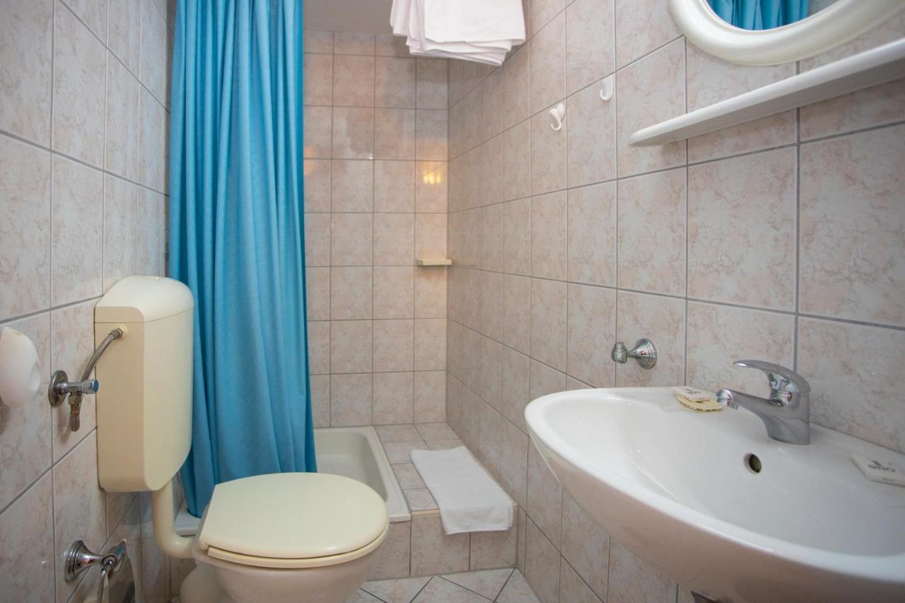Apartmani Miki Podgora Exterior foto