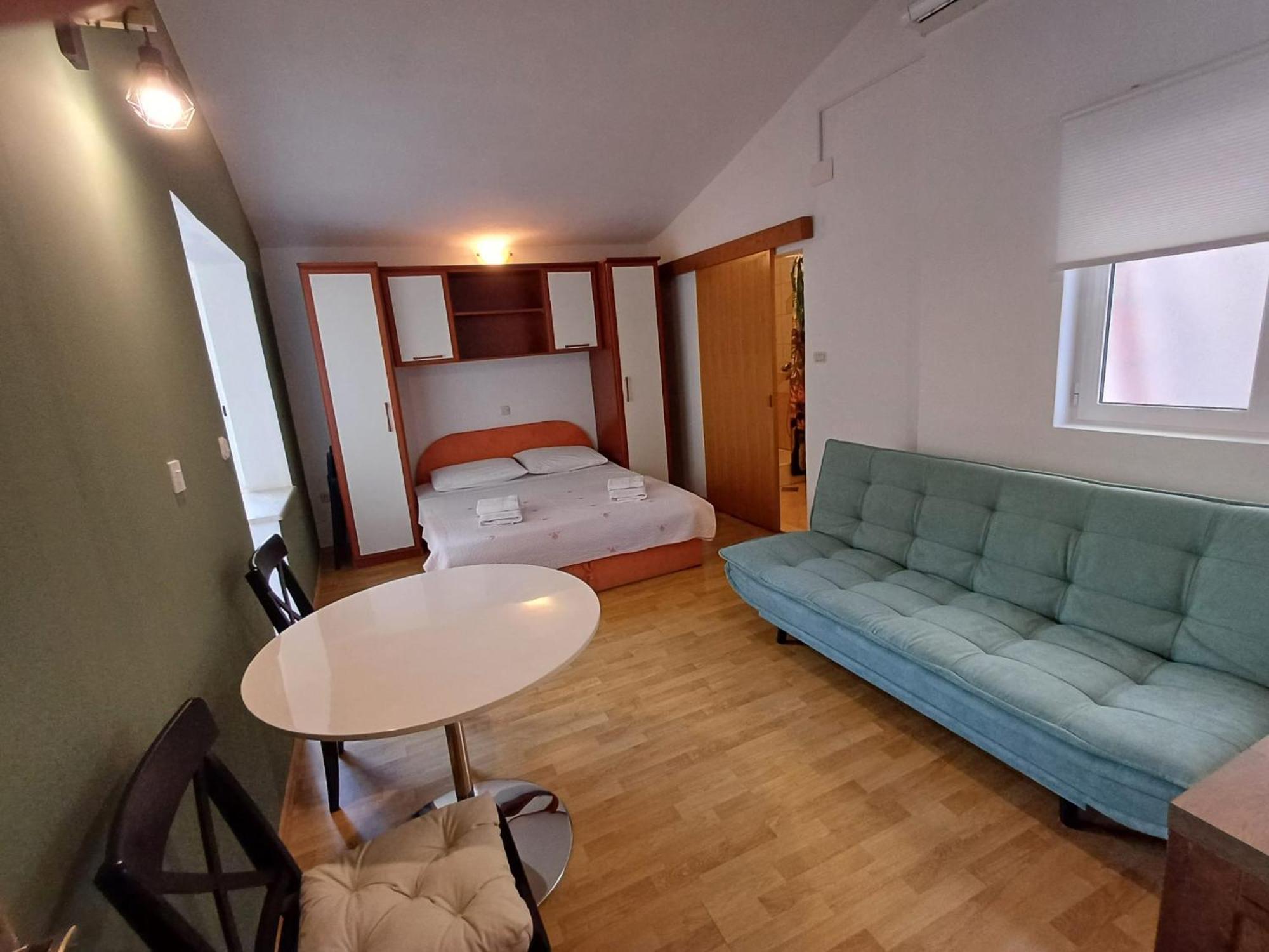 Apartmani Miki Podgora Exterior foto