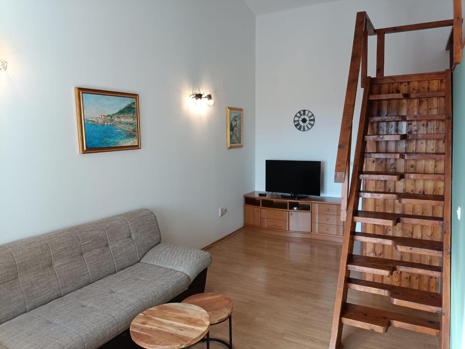 Apartmani Miki Podgora Exterior foto